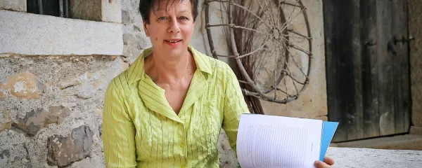 Vesna Gu&scaron;tin Grilanc: &ldquo;Kra&scaron;ka ohcet se je rojevala tudi v na&scaron;i hi&scaron;i&rdquo;