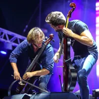 Koncert 2Cellos napolnil Koper