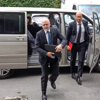 Umik tožb proti Časarju ni v načrtu