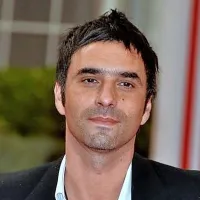  Samuel Benchetrit