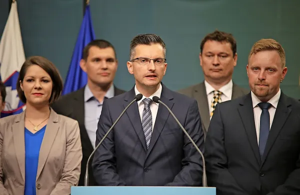V sredini predsednik LMŠ Marjan Šarec