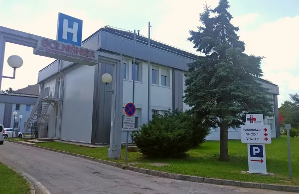 Rekordna od&scaron;kodnina zaradi zapleta pri porodu obveljala