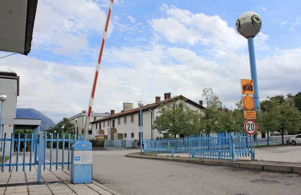 Pivka perutninarstvo je zagnala proizvodni objekt nekdanjega 
Mipa, ki ga je prevzela aprila.