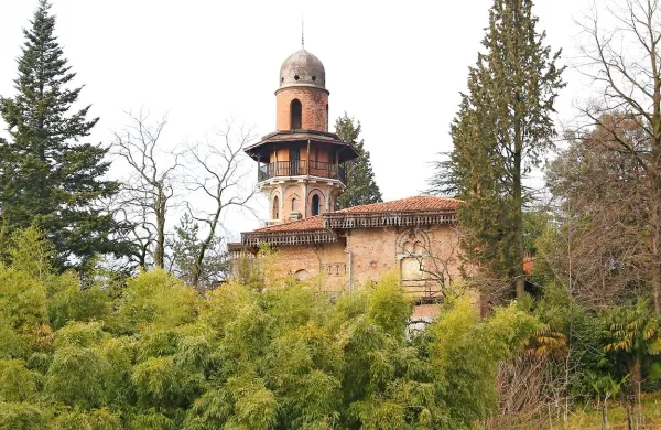 Brezplačen prenos lastništva Laščakove vile, znane tudi kot vila 
Rafut, z ministrstva za izobraževanje na Mestno občino Nova 
Gorica ni mogoč, ker je to območje zaščiteno, je povedal novogoriški župan Matej Arčon.