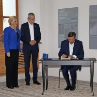 Pogovarjajo se, strinjajo ne