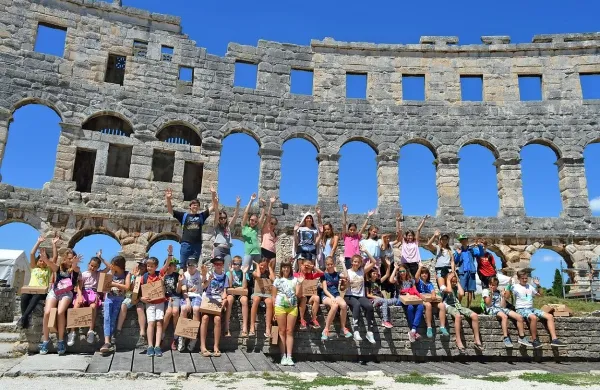 Bov&scaron;ki otroci puljskim vrnili obisk