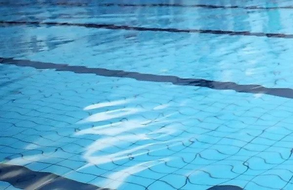 V bazenu pri Poreču zaradi klora zastrupljenih več otrok