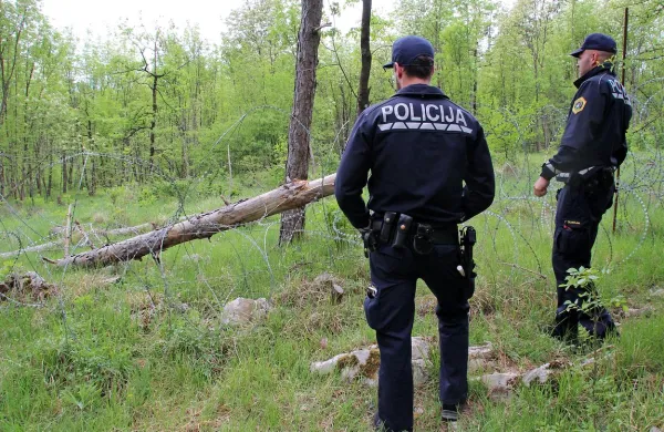 Policija: Večina tujcev zlorablja institut mednarodne za&scaron;čite