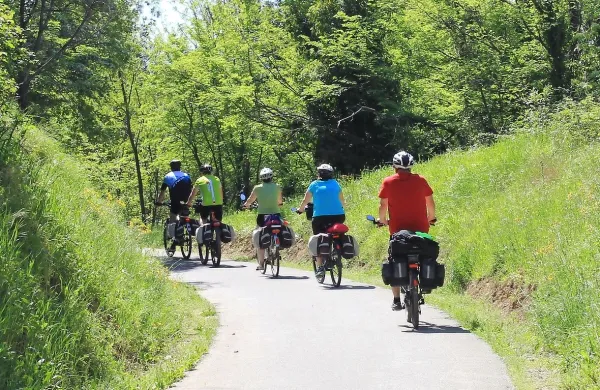 

Nova storitev je namenjena predvsem kolesarskim turistom, ki 
bodo v prikolico avtobusa lahko shranili svoja kolesa.