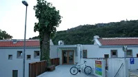 V Mladinskem hotelu Ajdovščina si letos obetajo rekorden obisk. 