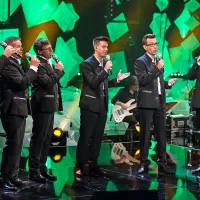 Lea Sirk s svojo glasbo osvaja nagrado za nagrado