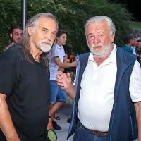 Lea Sirk s svojo glasbo osvaja nagrado za nagrado
