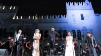 Lani je operni koncert Nessun dorma - v soju sveč na Titov trg 
privabil približno 600 domačih in tujih ljubiteljev opere. 