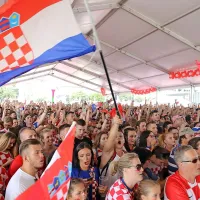 Hrva&scaron;ko in Francijo prežema navija&scaron;ka vročica