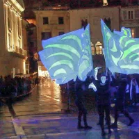 In princeska je pristala v naročju princa
