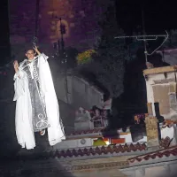 In princeska je pristala v naročju princa