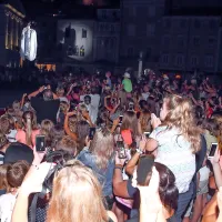 In princeska je pristala v naročju princa