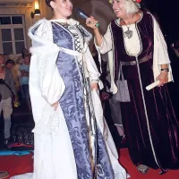 In princeska je pristala v naročju princa