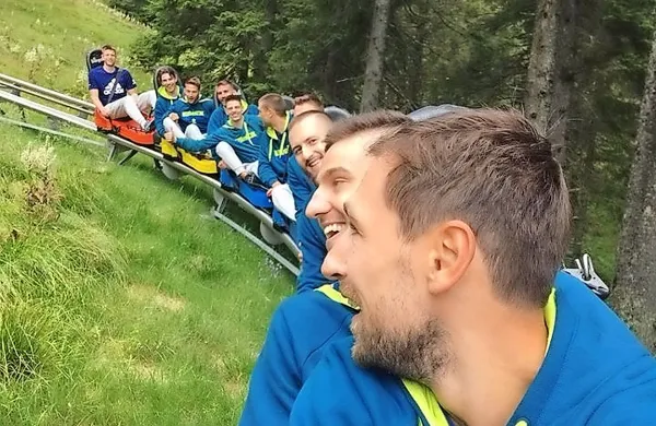 Člani slovenske B reprezentance so se na Rogli tudi zabavali.