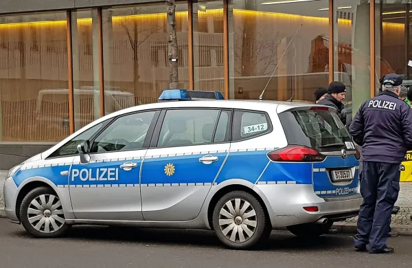 V napadu na avtobusu v Nemčiji več ranjenih