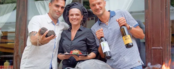 Drugačne srede v O&scaron;teriji Žogica