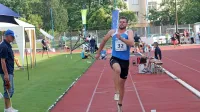 Urban Čehovin je kot mnogobojec združeval hitrost, moč in spretnost. V daljino je skočil tudi 758 cm.