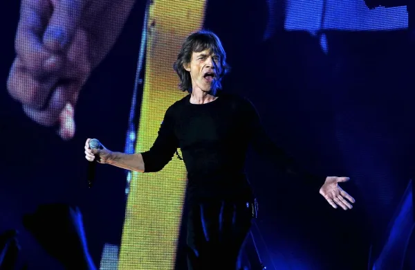 Britanski glasbenik in član skupine The Rolling Stones Mick Jagger 
danes praznuje 75. rojstni dan.