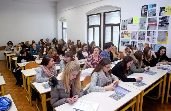 Najvišji delež sprejetih glede na prijave ima  Univerza na Primorskem, in sicer 84,7 odstotka. 