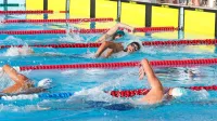 V včerajšnjem tekmovalnem sporedu sta tri kolajne osvojila plavalca piranskega PK Biser. Marcel 
Primožič je bil na 400 metrov prosto prvi med mladinci in drugi abolutno, Jaša Benčič pa je bil tretji 
med kadeti na 100 metrov prsno.