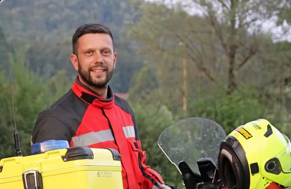 Na Dolgi njivi so se v nedeljo poškodovali trije italijanski motoristi.