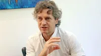 Robert Golob 