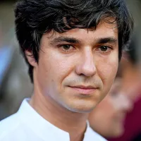 Luka Mesec je dejal, da se bodo s petorčkom strank prihodnji 
teden začeli pogovarjati o načinu sodelovanja in oblikovali 
protokol. Prepričan je, da se bodo tako tudi izognili predčasnim 
volitvam. 