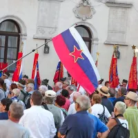 Zahtevajo ukinitev oddaje in spremembo zakona RTV
