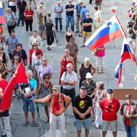 Zahtevajo ukinitev oddaje in spremembo zakona RTV
