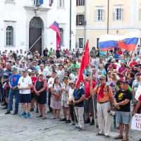 Zahtevajo ukinitev oddaje in spremembo zakona RTV
