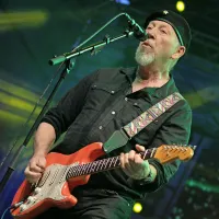 Iz &ldquo;fenderce&rdquo; le on izvabi take zvoke