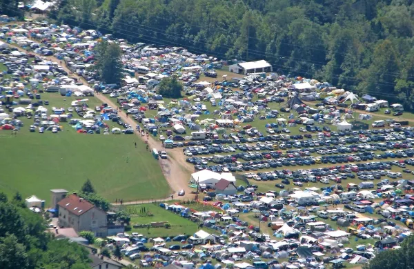 Metaldays bo, glede na ocenjeno število obiskovalcev, letno plačeval 30.000 evrov festivalske takse. 