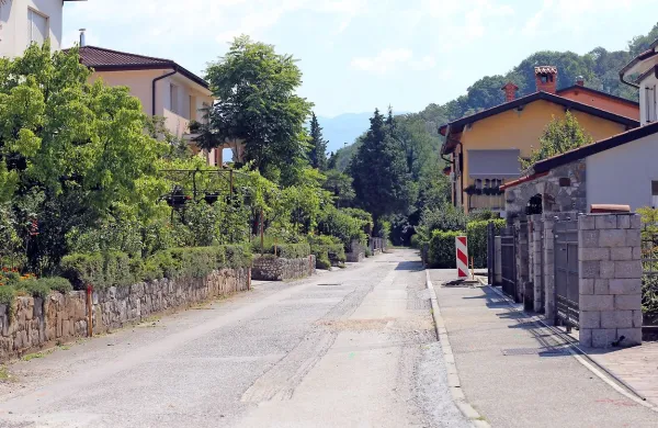  Na slepem kraku Gortanove naj bi gradbinci  naredili vse tako, kot  
je treba, v prihajajoči jeseni.   