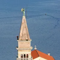 Nadangelu bodo zakrpali krila
