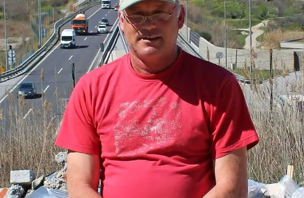 Valter Božič: “Ne bom pa plačeval za  odvoz odpadkov,   saj niso 
moji.” 