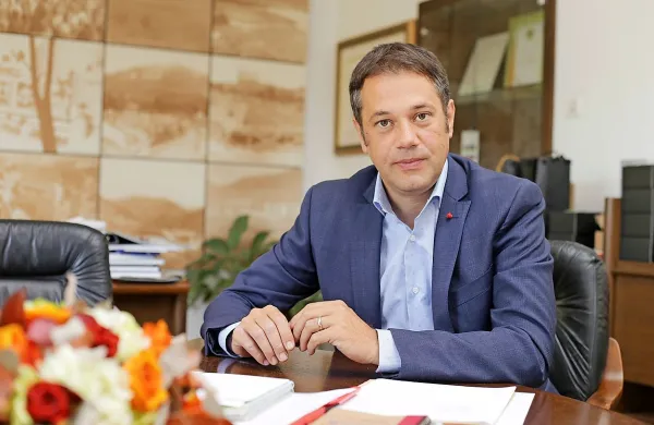 Kot je poudaril župan Matej Arčon, je prav, da so gospodarske 
javne službe v javni lasti, s povečanjem deleža bo občina tudi lažje 
uveljavila svoje interese.