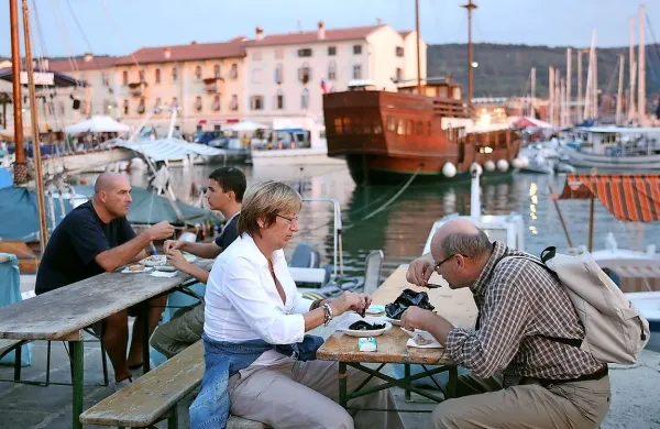 Konec tedna Izola vabi na tradicionalni Ribiški praznik.