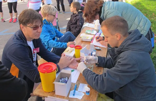   Številne preventivne dejavnosti  v ustanovah in na terenu že 
tečejo, center pa jih bo povezal in okrepil.  