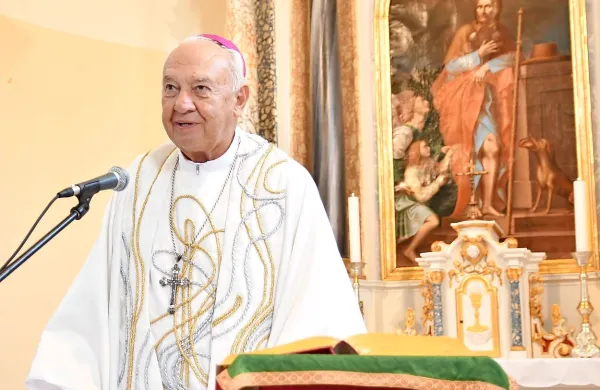 Restavriran  oltar s  podobo sv. Roka, delo Jakoba Razpeta,  je včeraj 
blagoslovil škof Jurij Bizjak.