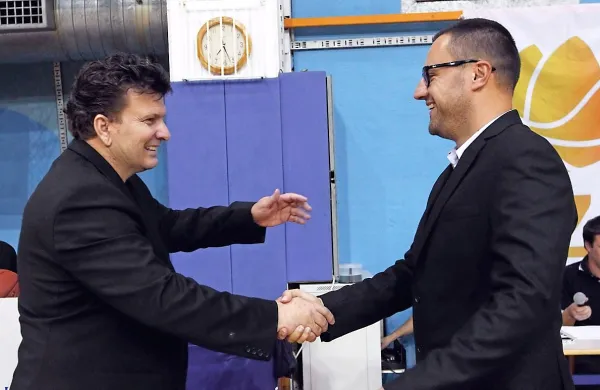 Predsednik   KD Postojna Predrag Milović (levo) in Konstantin 
Subotić