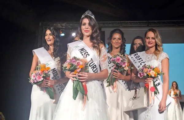 Miss turizma je postala Koprčanka Ariana Hodžić
