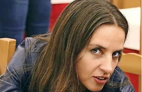 V včerajšnji nesreči na območju Višnjana v Istri je tragično umrla 
46-letna Lara Lupinc z Opčin, ki je bila svetovalka v regiji 
Veneto. 