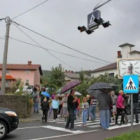 V Jel&scaron;anah krajani protestno ustavili promet