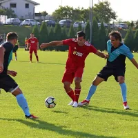 Zvezde na igri&scaron;ču so pregnale oblake in dež