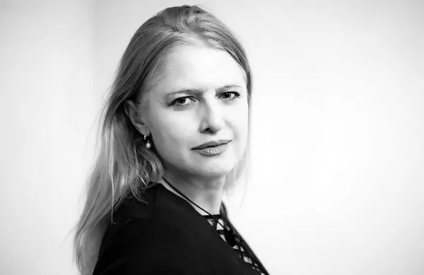 Mojca Kumerdej